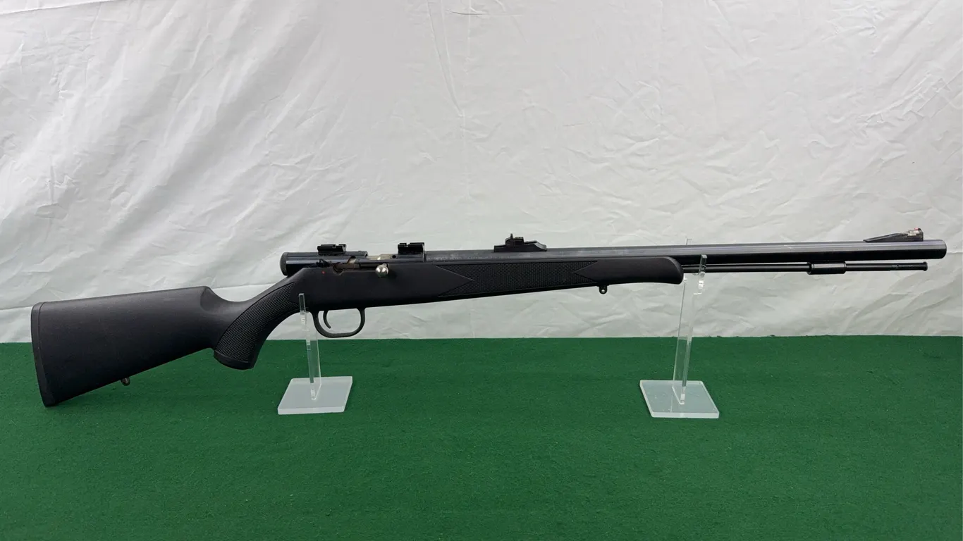 Traditions 50 Cal. Buckhunter Pro In Line Muzzleloader, 1:32”, 24” Barrel, Black Powder Or Pyrodex Only, 14-13-049062-98, Inside Of Barrel Is Rusted