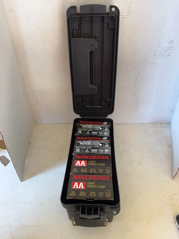 Winchester 12 Gauge Shotgun Shells in Range Maxx Ammo Can
