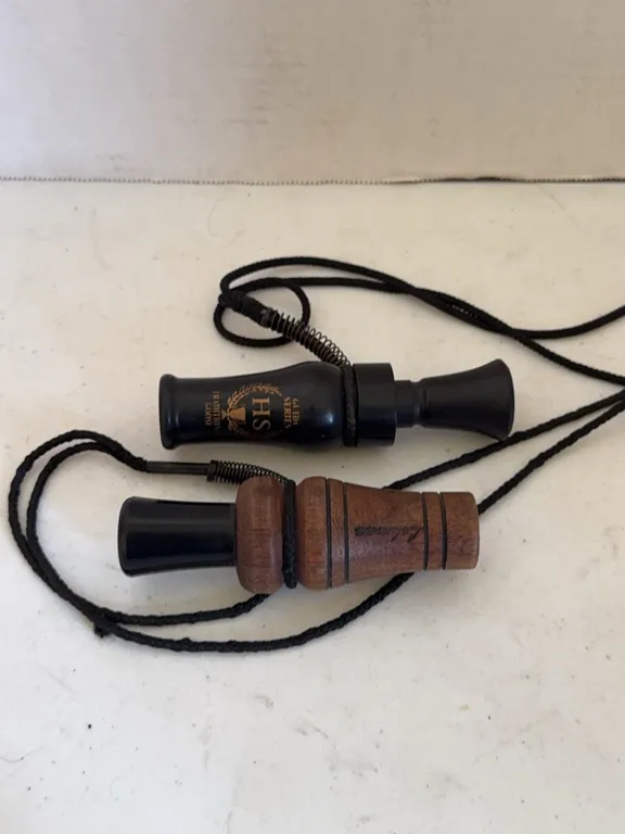 HS Guide Series Tradition Goose Call and Lohman Wooden Game Call