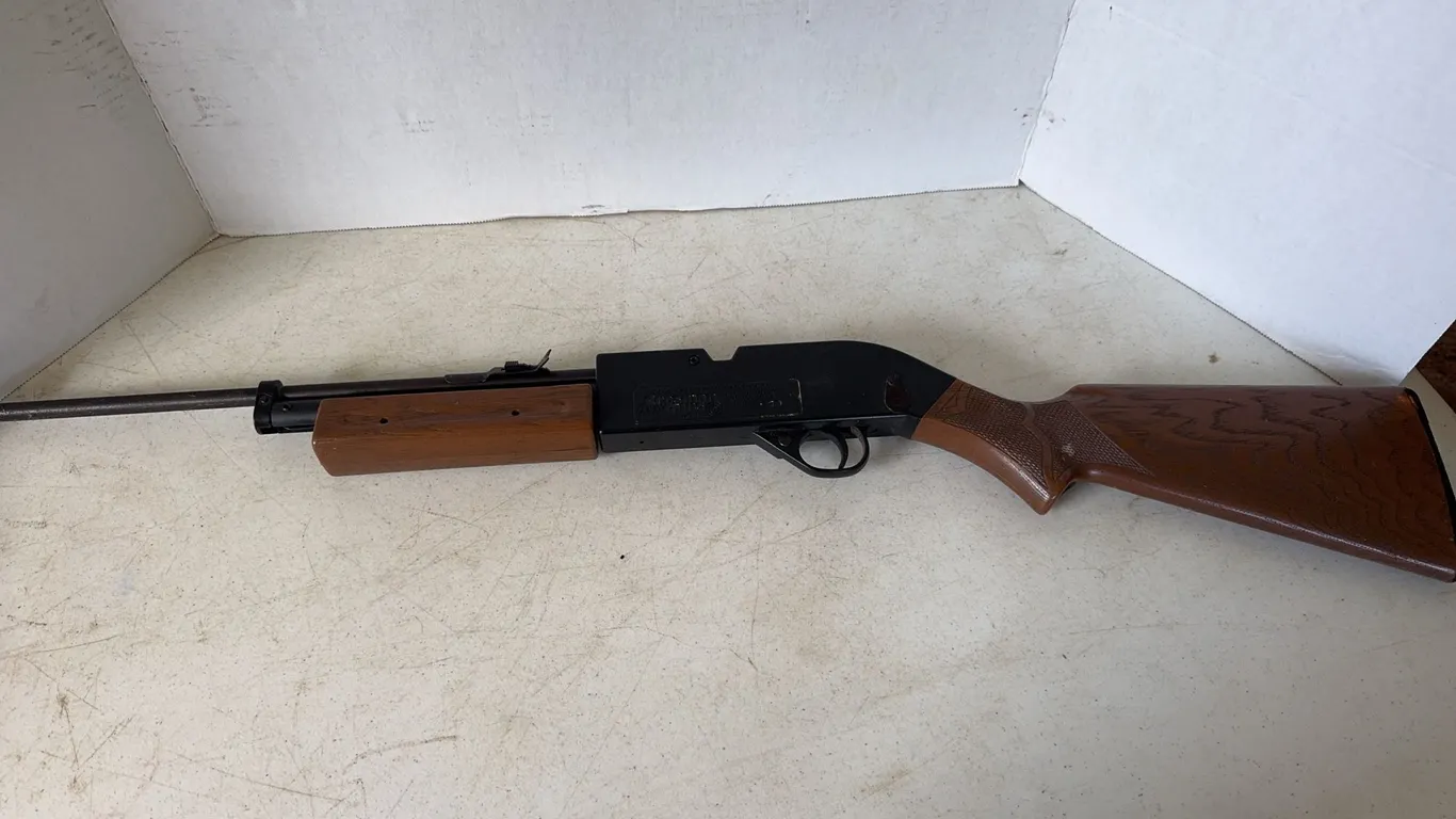 Crosman Model 760-C Pumpmaster .177 Caliber Air Rifle