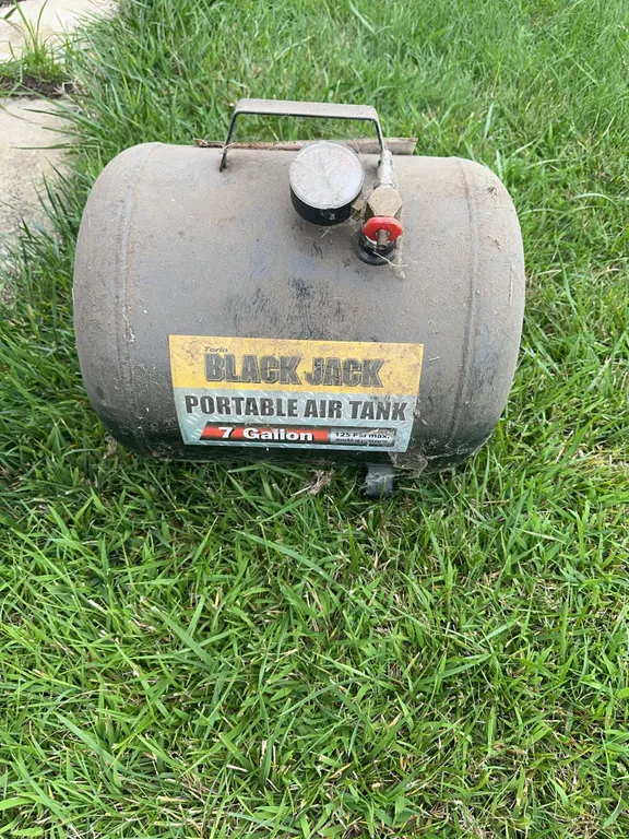 Torin Black Jack 7 Gallon Portable Compressed Air Tank 125 PSI