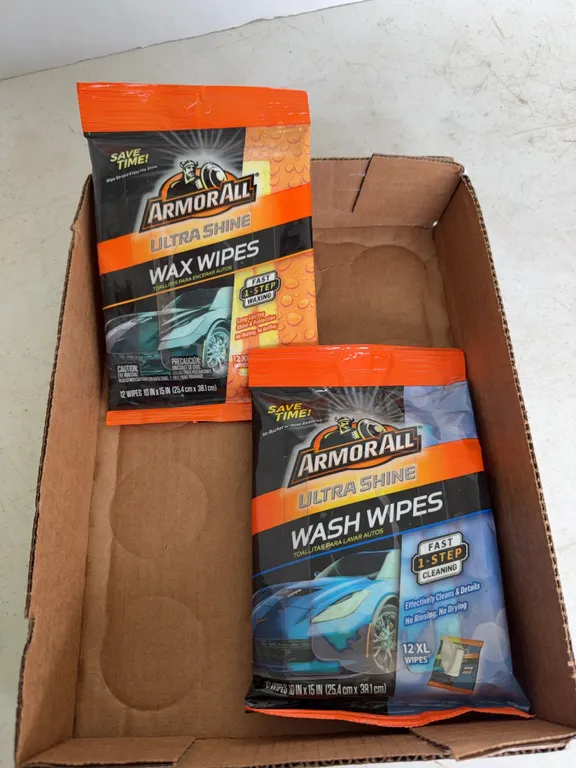 Armor All Ultra Shine Wash and Wax Wipes Auto Detailing Pack