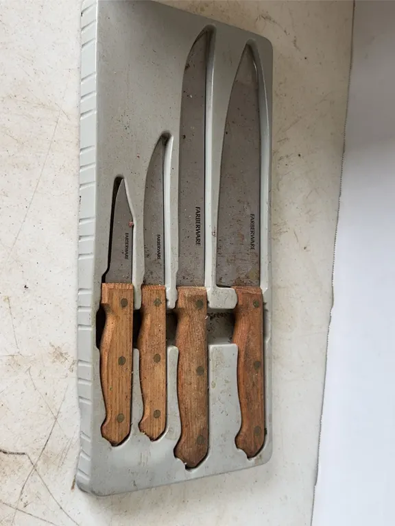 Farberware Stainless Steel Kitchen Cutlery Set Wood Handles Plastic Tray