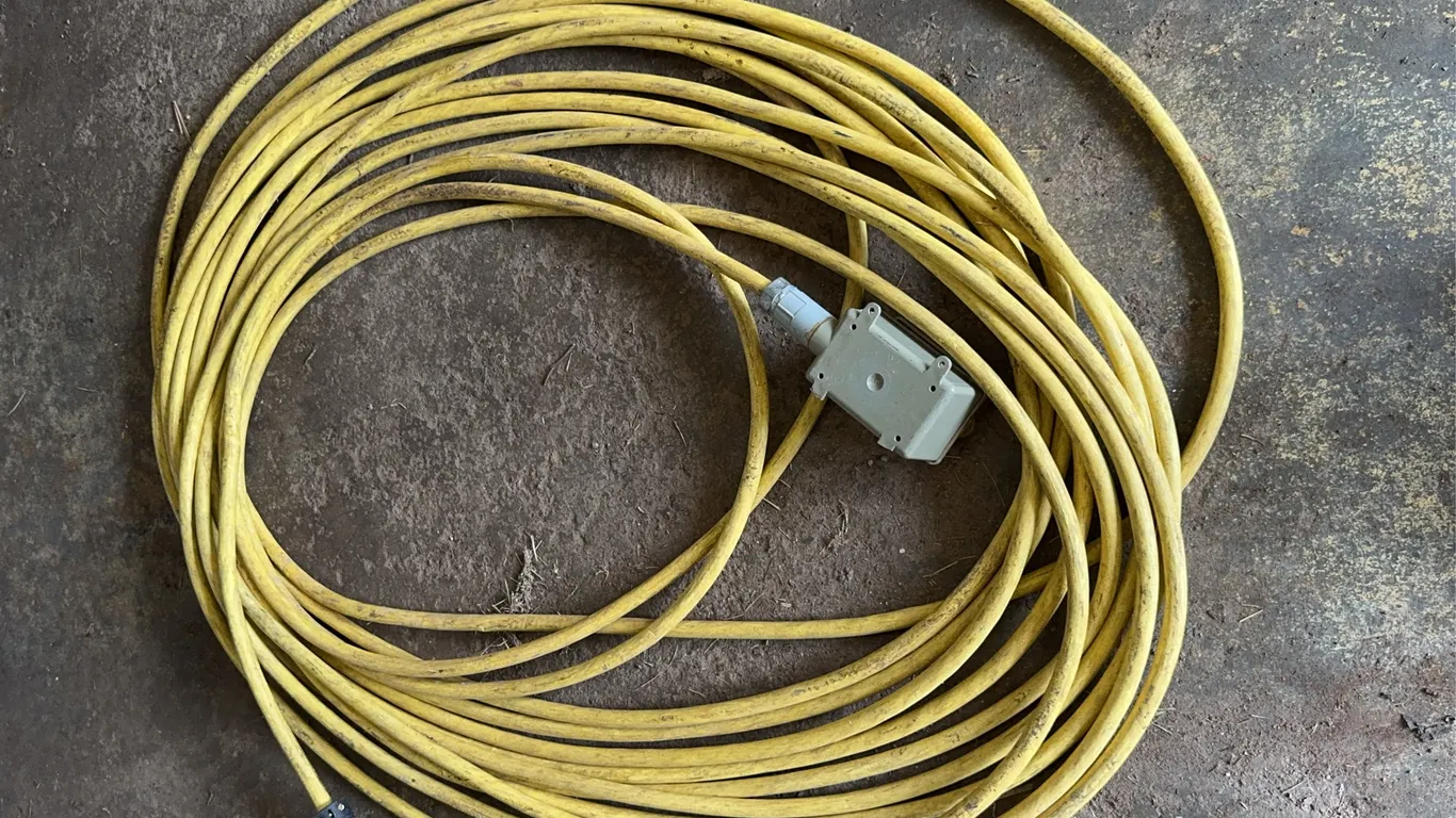 Heavy Duty Yellow Extension Cord With GFCI Outlet Box 15A 125V