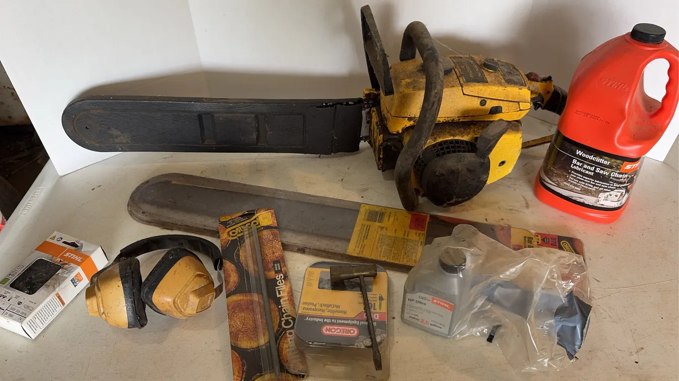 McCulloch Pro Mac 700 Chainsaw with STIHL Accessories and Oregon Chains