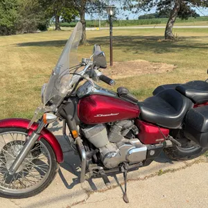 2009 Honda Shadow Spirit VT750C2 Red Cruiser Motorcycle With Saddlebags