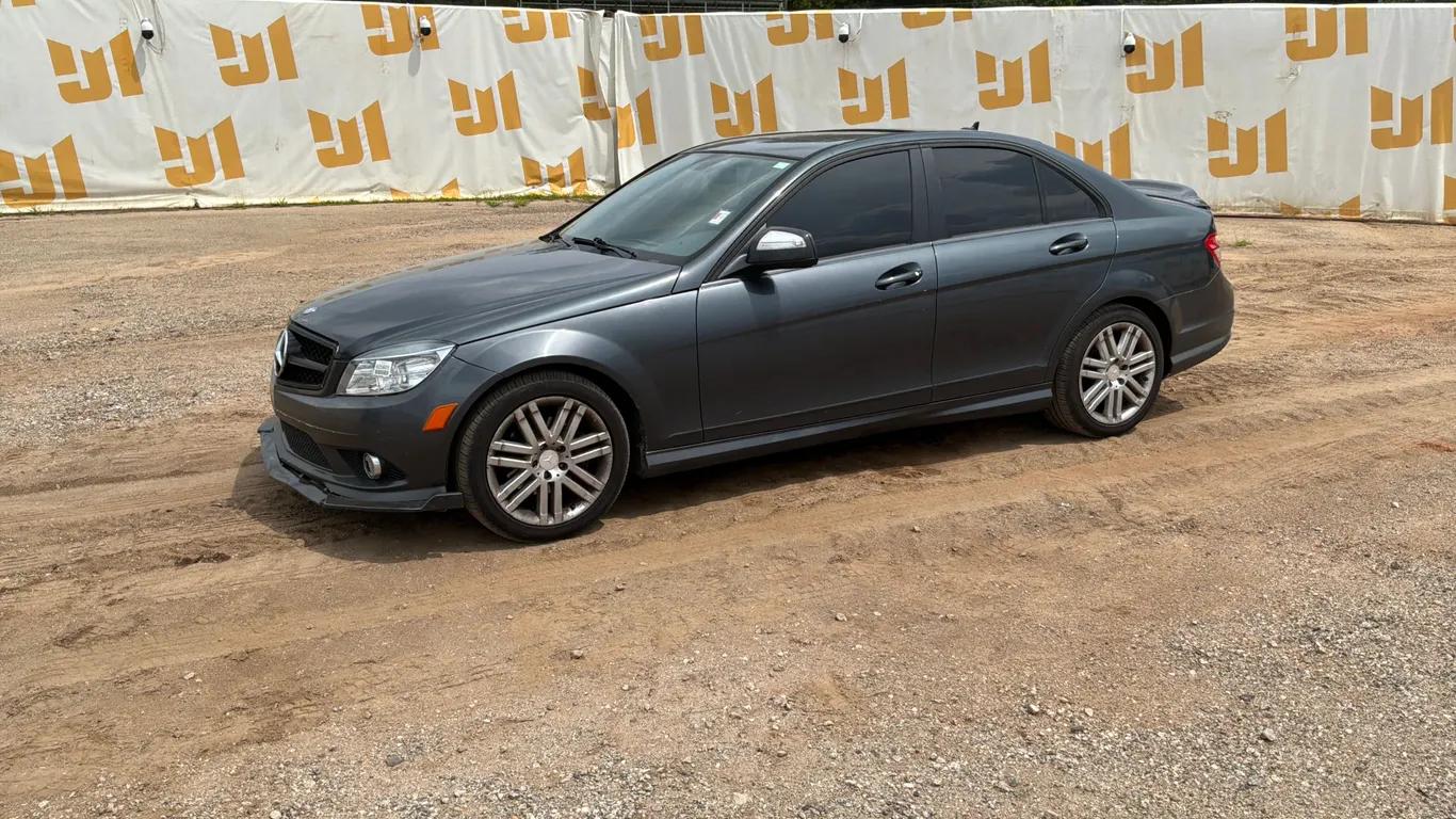 2009 MERCEDES-BENZ C300 VIN: WDDGF54X59R077236 2WD