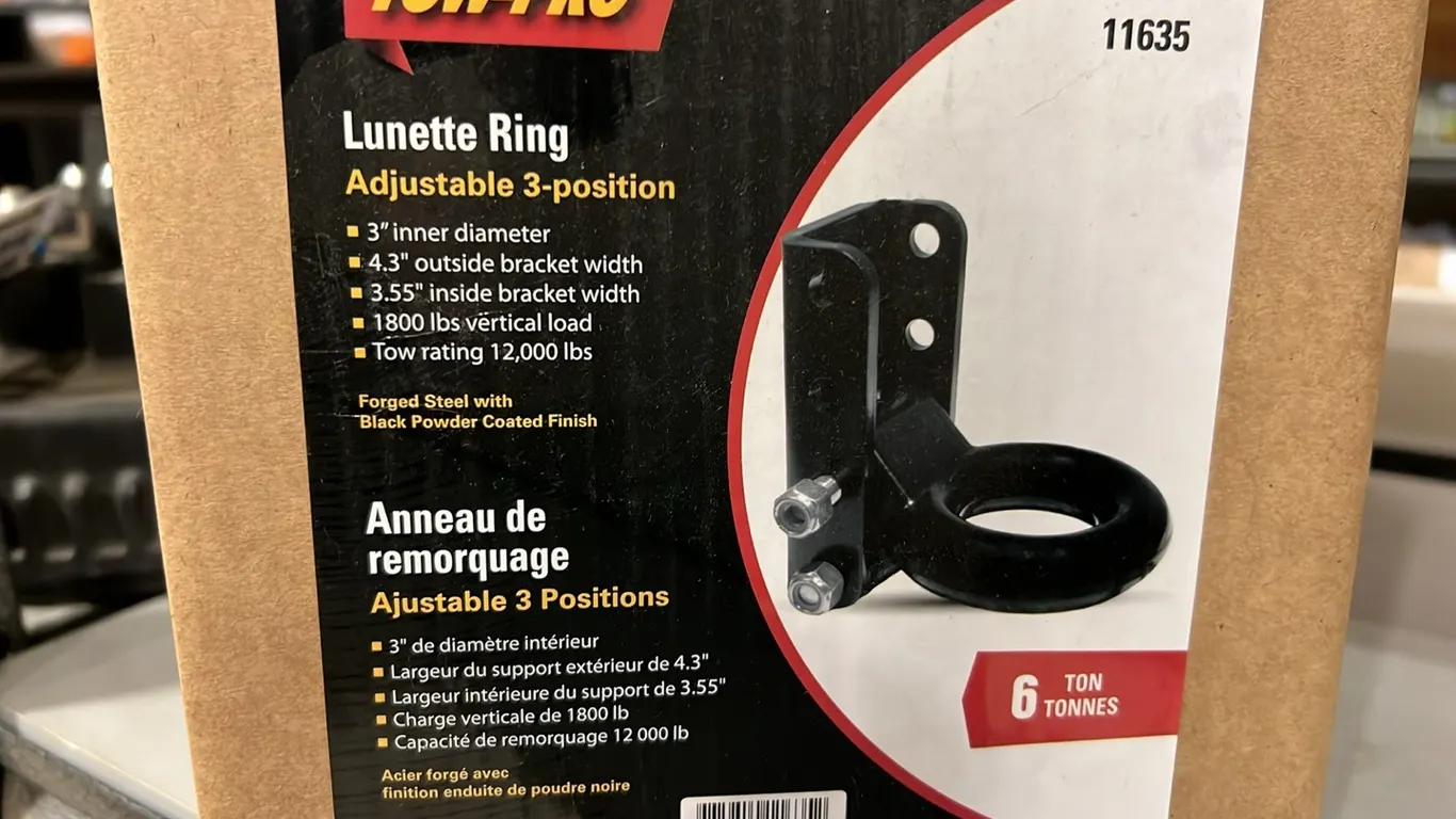 NEW/UNUSED TOW PRO LUNETTE RING