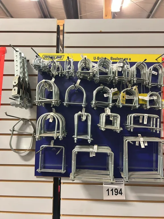 NEW/UNUSED DYNALINE DISPLAY RACK