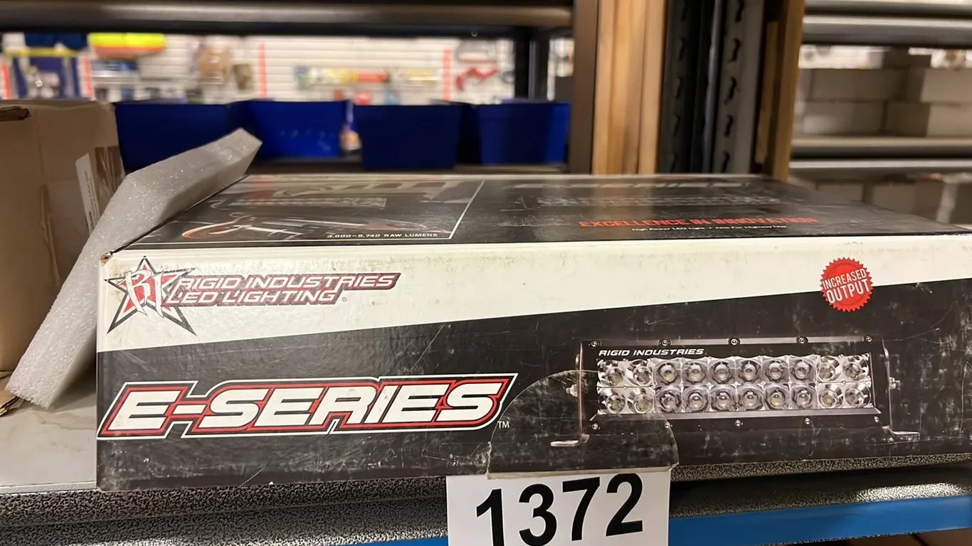 NEW/UNUSED RIGID INDUSTRIES E-SERIES 4"W FLOOD LIGHT