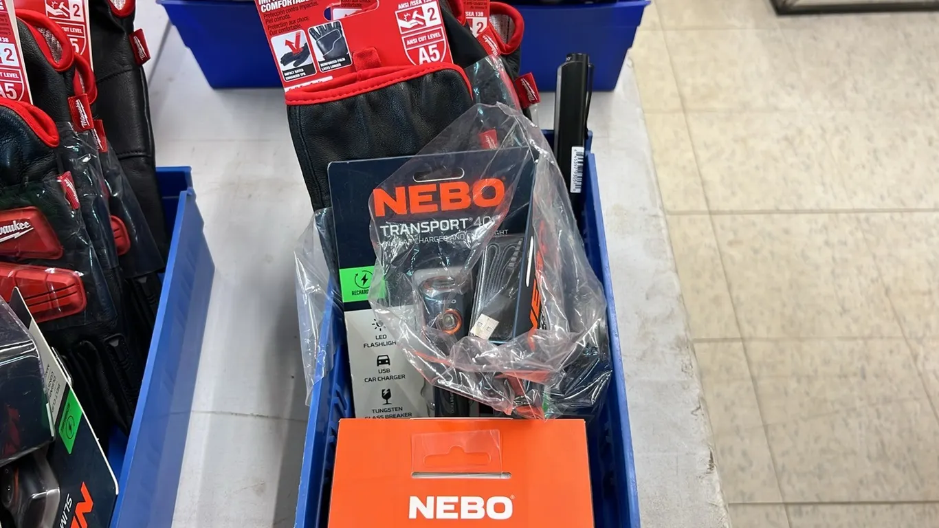2 - NEW/UNUSED PAIRS OF GLOVES, HEADLAMP & 3 - LED LIGHTS