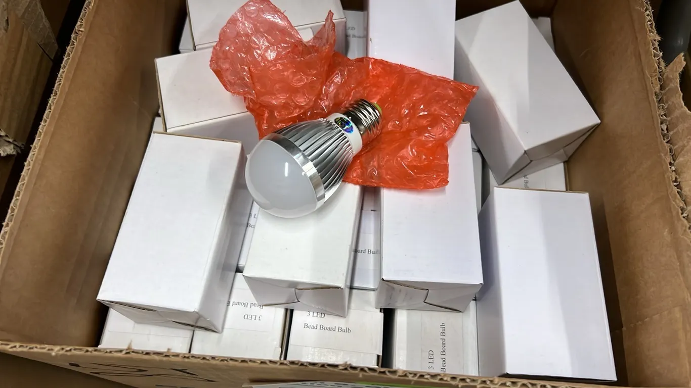 APPROX 58 - NEW/UNUSED LED BEAD BOARD BULBS