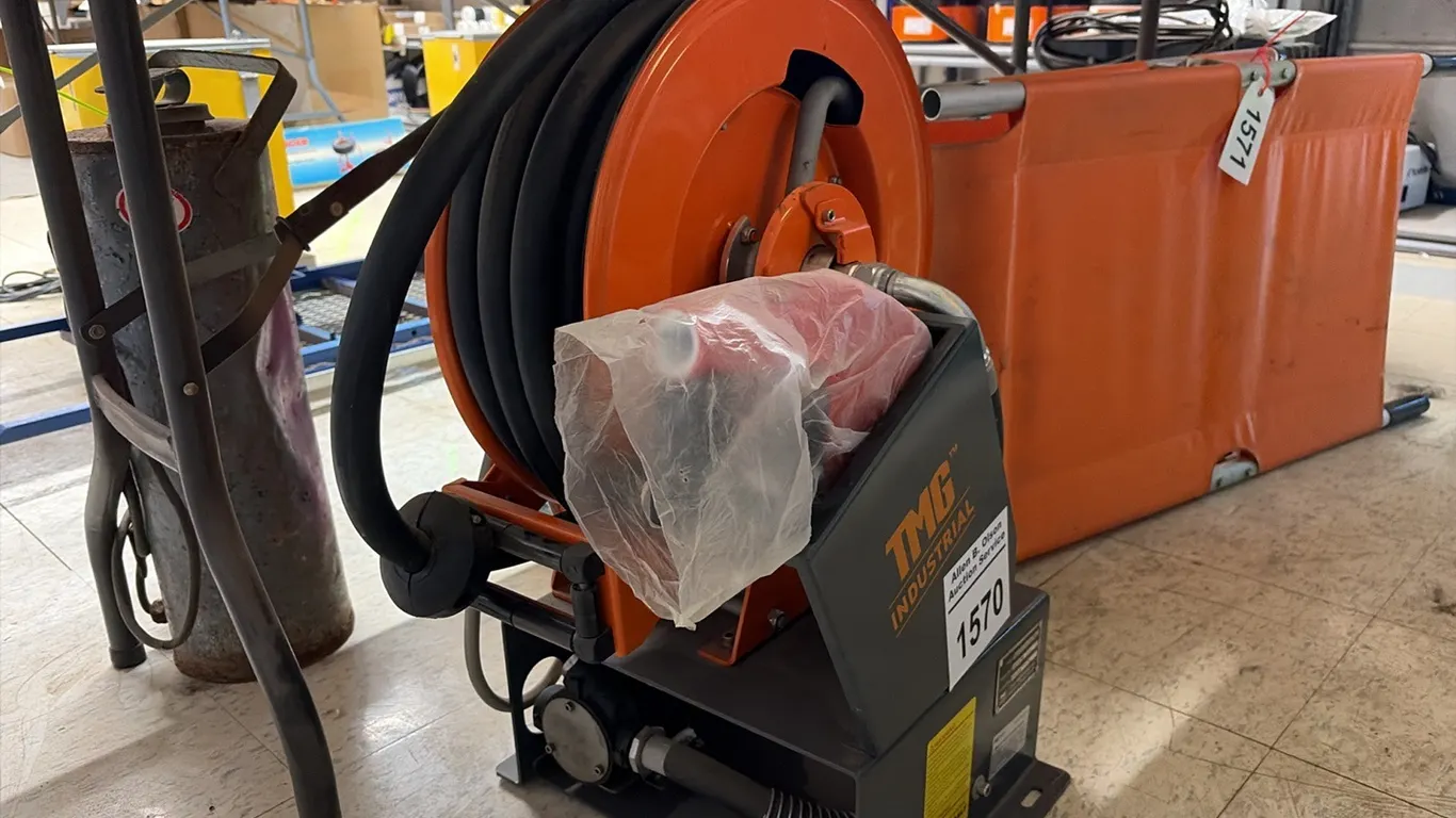 NEW/UNUSED TMG DIESEL FUEL TRANSFER PUMP w/ HOSE REEL & NOZZLE