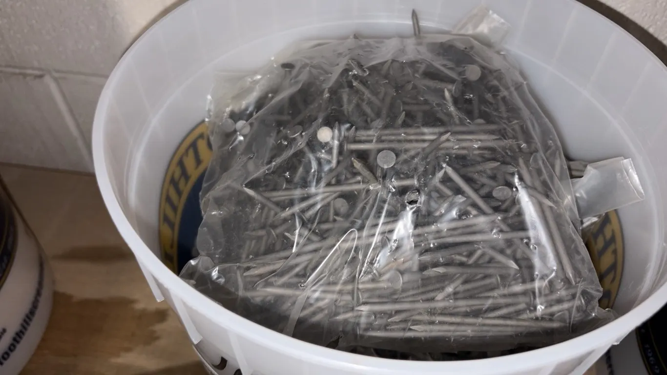 NEW/UNUSED PAIL CONSISTING OF 4 BAGS OF 1 1/2" ARDOX NAILS & PAIL CONSISTING OF 4 BAGS OF 3" NAILS