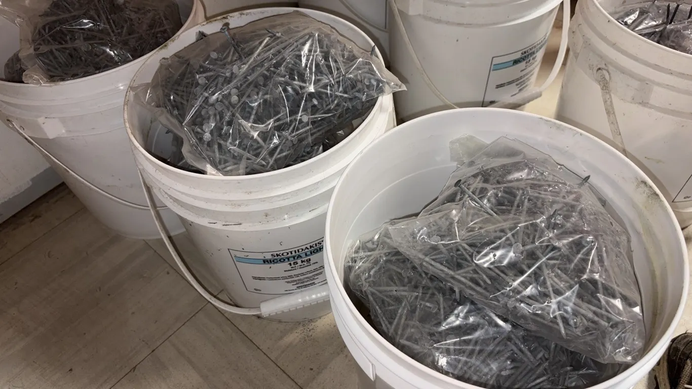 NEW/UNUSED 3 PAILS CONSISTING OF 3" NAILS