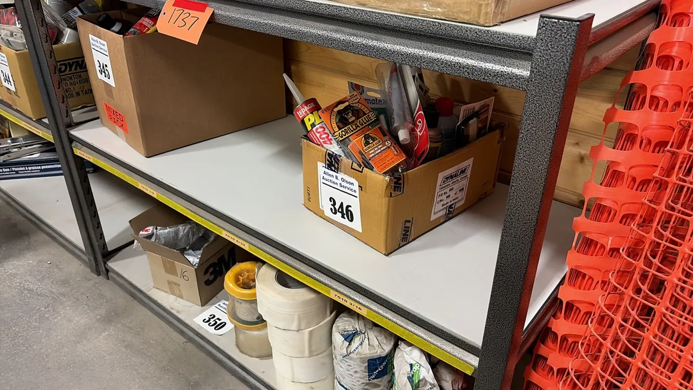 3 SHELF SHELVING UNIT 48"L x 18"W