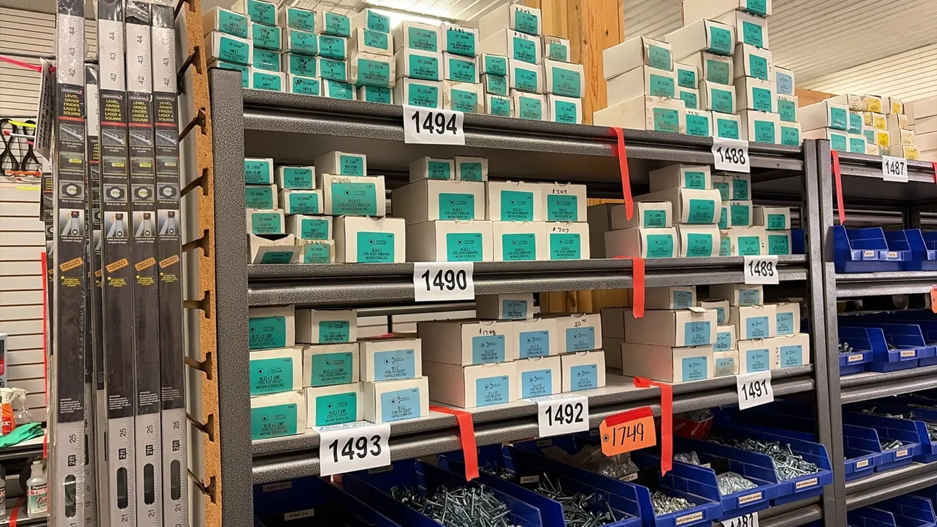 9 SHELF SHELVING UNIT 48"L x 18"W x 6'H