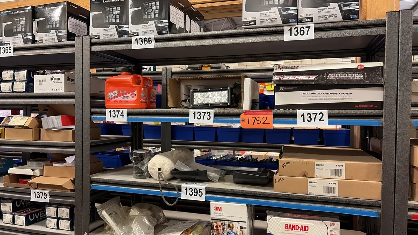 7 SHELF SHELVING UNIT 6'H x 18"W x 48"L