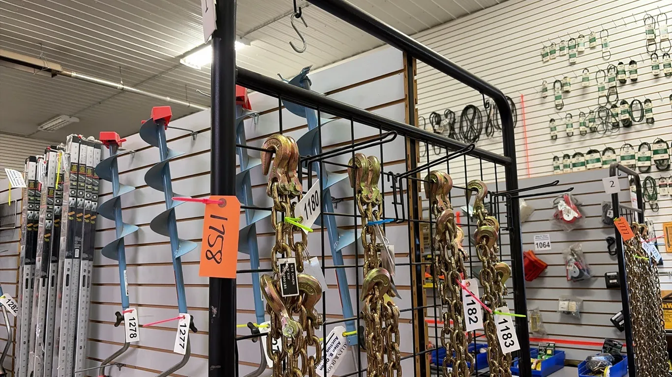 METAL DISPLAY RACK 7'H x 4'L