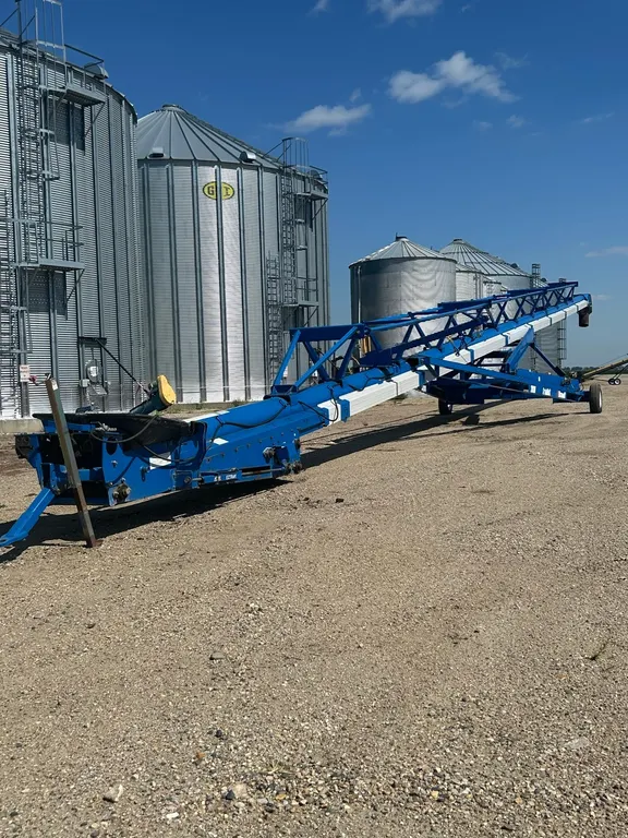 OFF-1 Brandt Grainbelt 20110 ( Located Fullerton, ND)