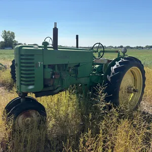 John Deere MT Tractor