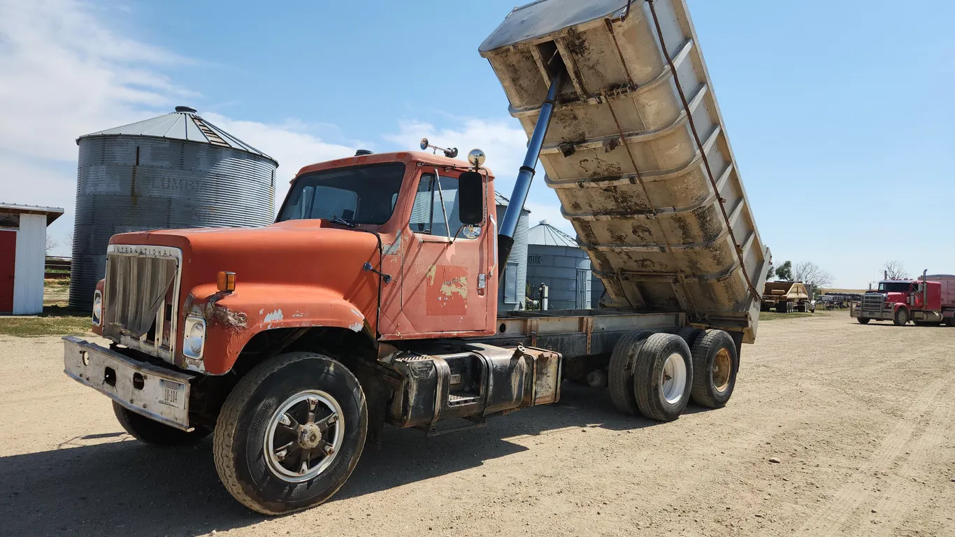 1979 International F-2554 Dump Truck