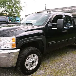 2013 Chevy 2500HD Silverado Extended Cab Pickup Truck