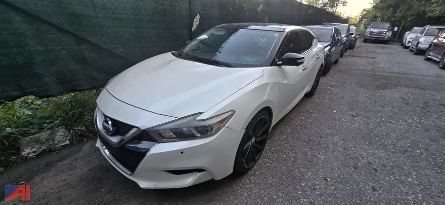 2016 Nissan Maxima 4 Door Sedan
