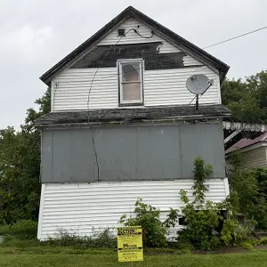 310 Rosseel St, Ogdensburg