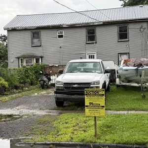 525 E South St, Ogdensburg