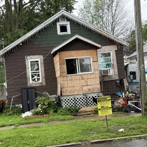 118 Oak St, Ogdensburg