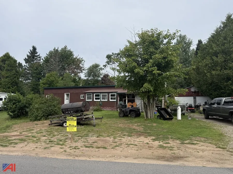 32 Cessna Dr, Fine