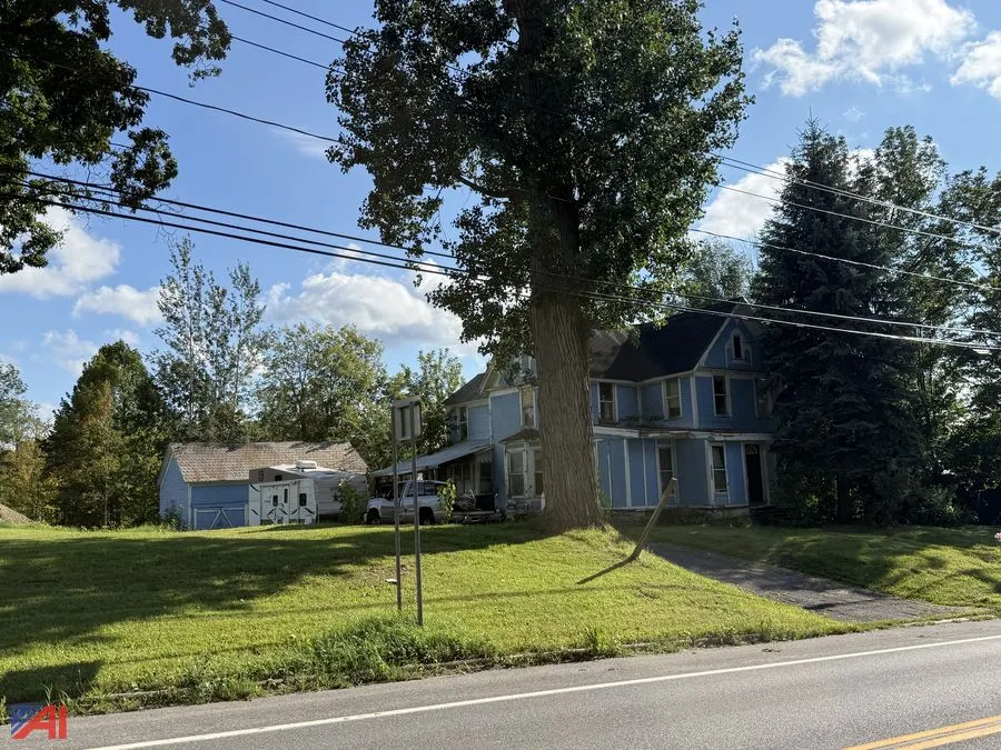 2832 Sh 11B, Hopkinton