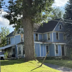 2832 Sh 11B, Hopkinton
