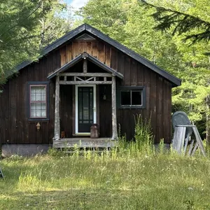 629 Sh 458, Hopkinton
