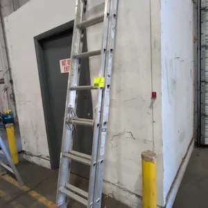 16' Werner aluminum extension ladder