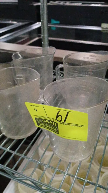 4 cup Measuring cups