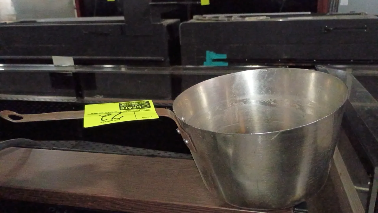 10"x6" Stainless steel pot
