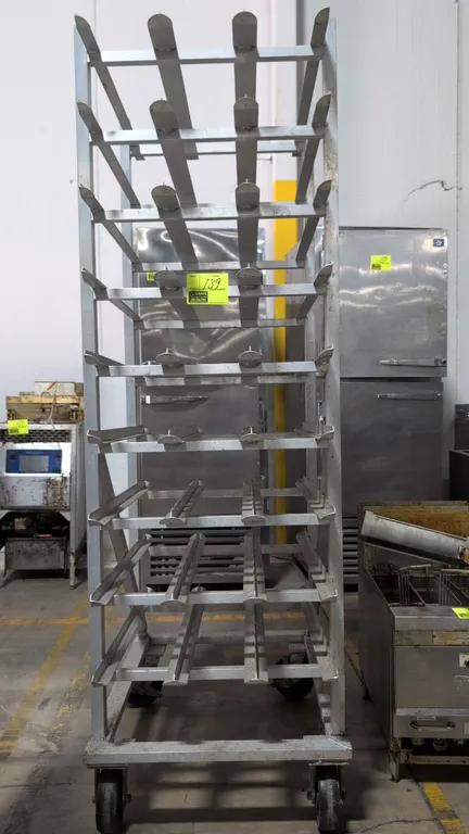 25"x78"H Aluminum portable can rack