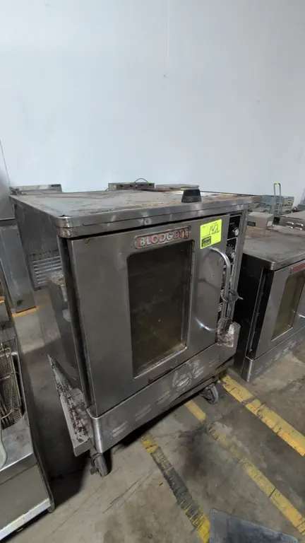 Blodgett model DFG-50, Natural gas oven with portable base, 115-220-240V single phase