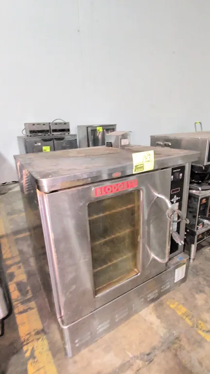 Blodgett model DFG-50, Natural gas oven with portable base, 115-220-240V single phase