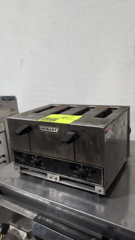 12" Hussmann 4 slot toaster