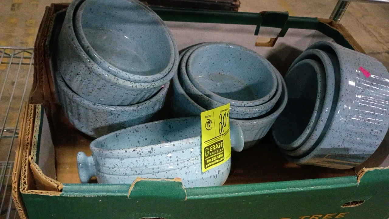 Ceramic baking dishes