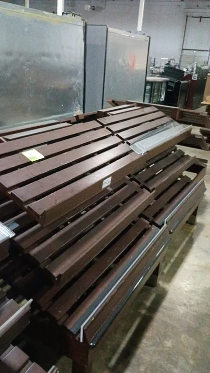 48"x32"x50" Wooden bakery displays