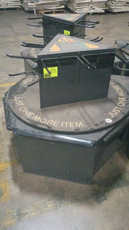 92"x25"x38"ROYSTON Single check lane with check station and bag station