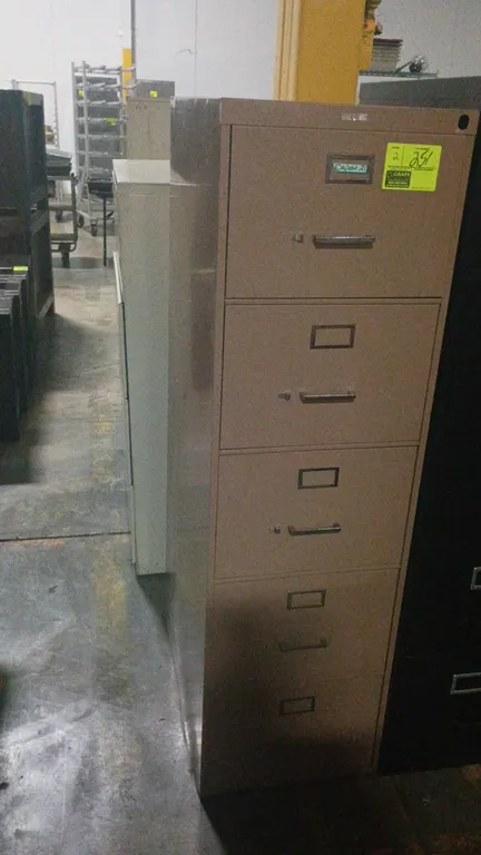 Metal Filing cabinet