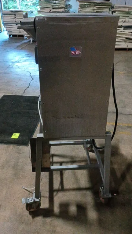 40"x23"x58" BIRO Meat grinder m/n MINI-32 3PH 230v