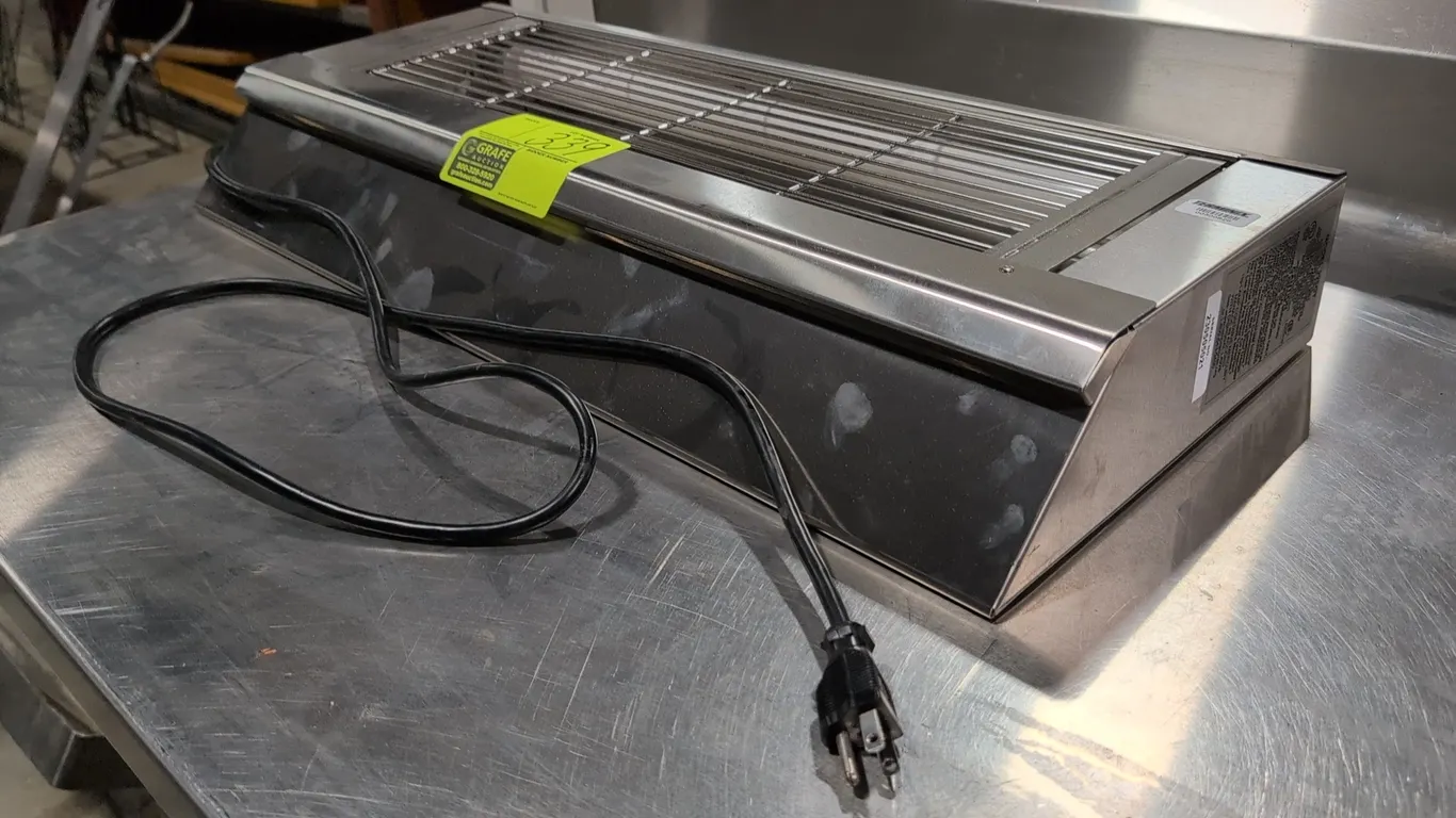 28" Sylvania 225GT, Bug light, 120V