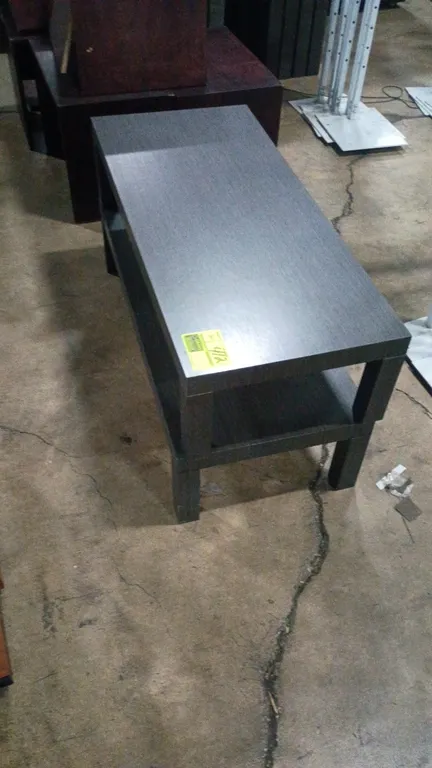 41"x18"x10" Table