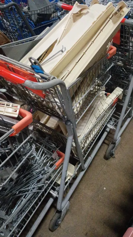 Double decker Metal shopping carts (Shelfing parts included)